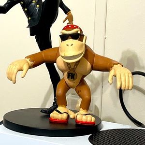 Vintage donkey Kong figure